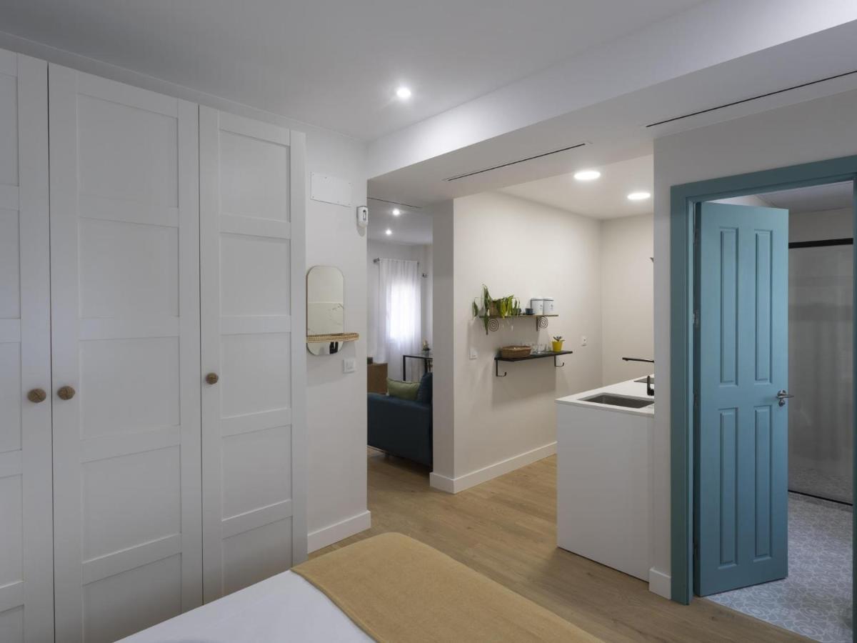 Beautiful Blue Triana Apartment 세비야 외부 사진