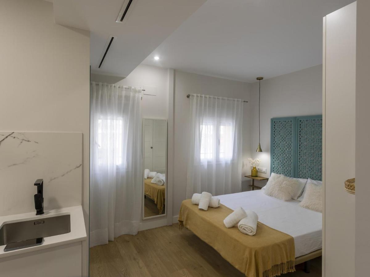 Beautiful Blue Triana Apartment 세비야 외부 사진