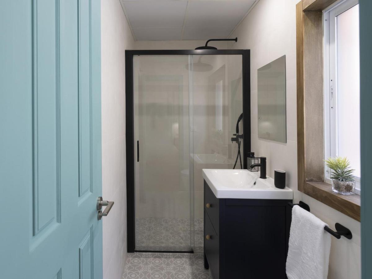 Beautiful Blue Triana Apartment 세비야 외부 사진